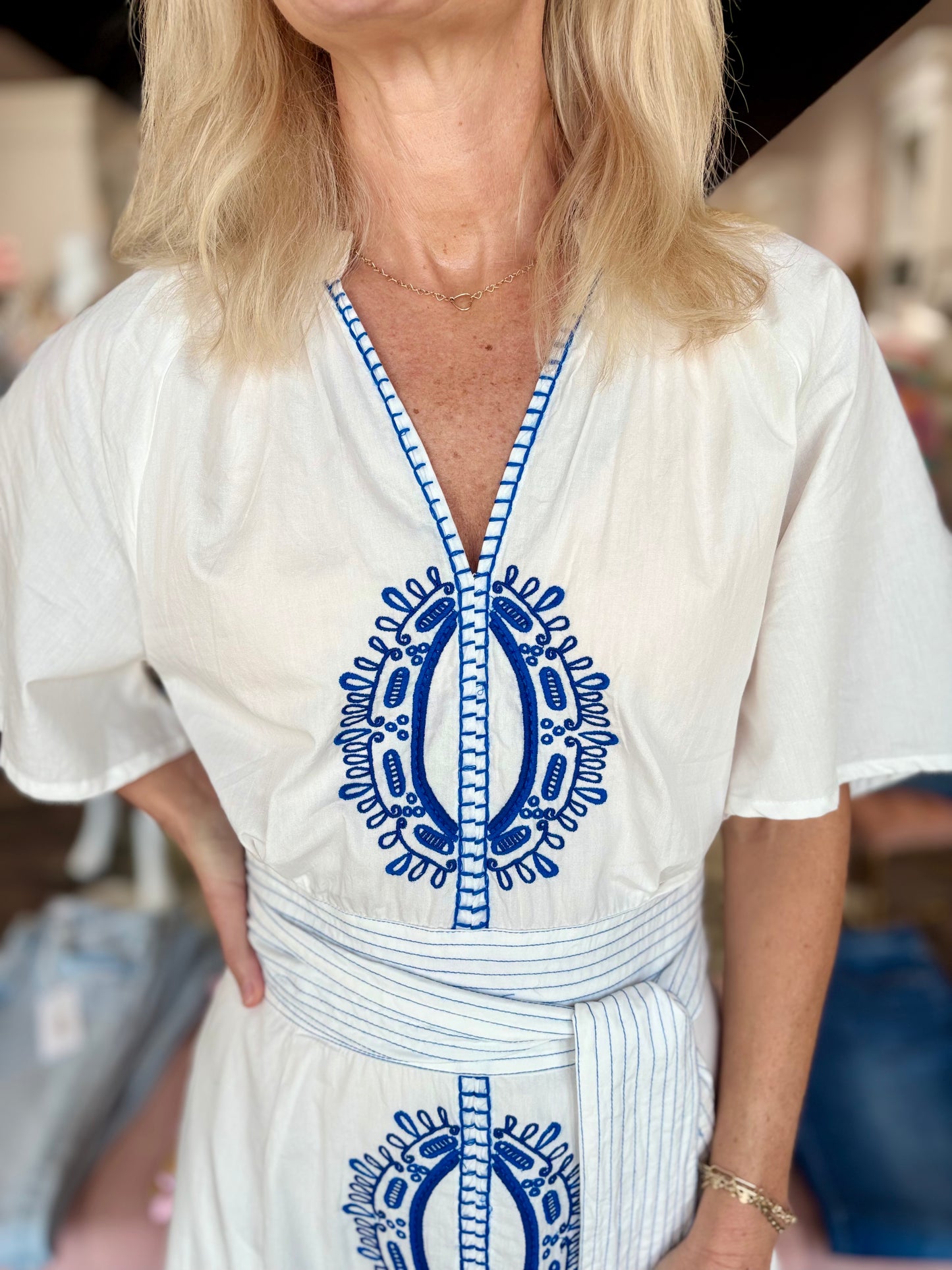 Nibi Mtk Oasis Dress - Blue & White Embroidery