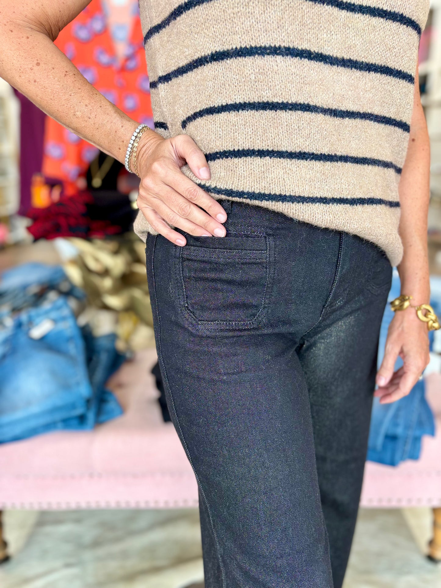Charlie B Cropped Patch Pocket Flare Twill Pants Lurex Black