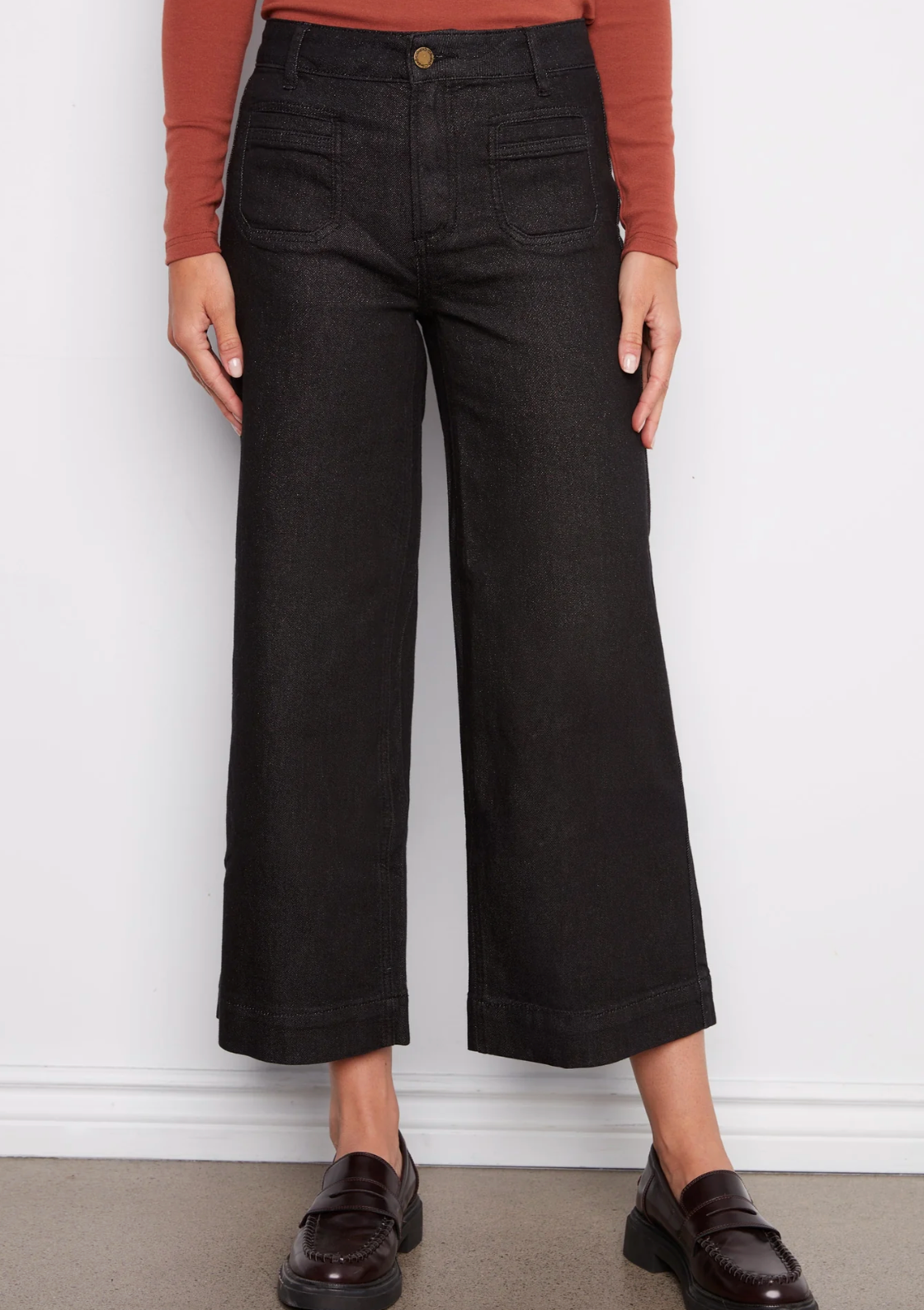 Charlie B Cropped Patch Pocket Flare Twill Pants Lurex Black