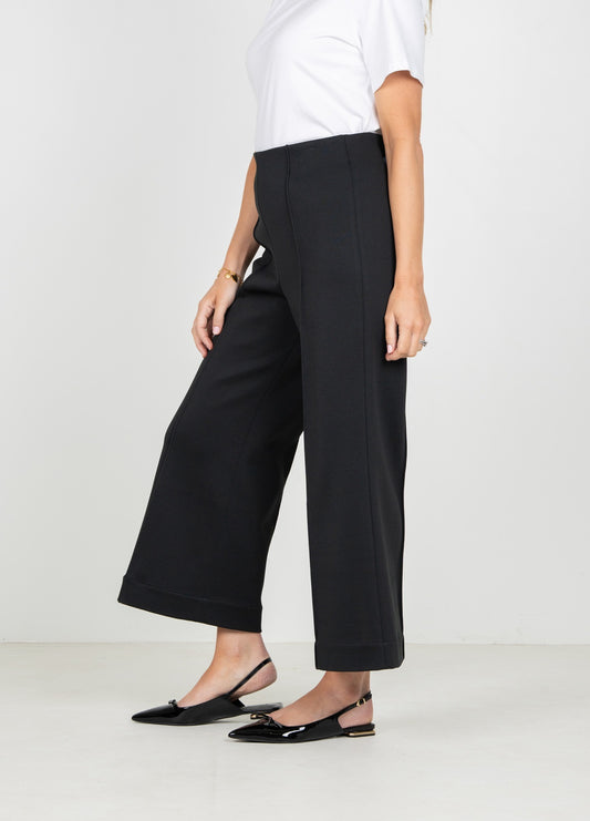 Emily McCarthy Cropped Piper Black