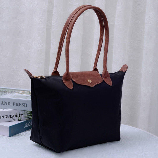 Dorian 16 inch Nylon Tote Bag: Black