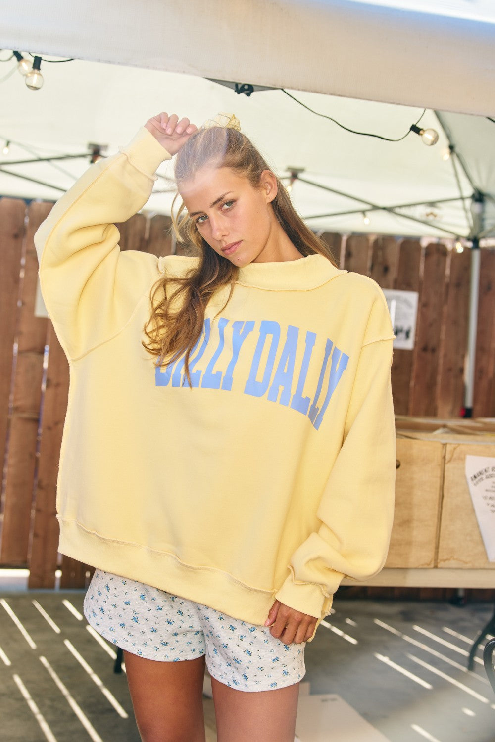 Dilly Dally Mockneck Sweatshirt