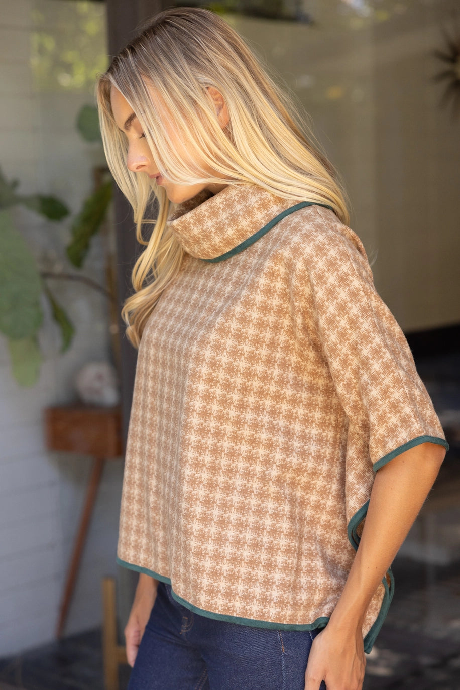The Houndstooth Haven Top