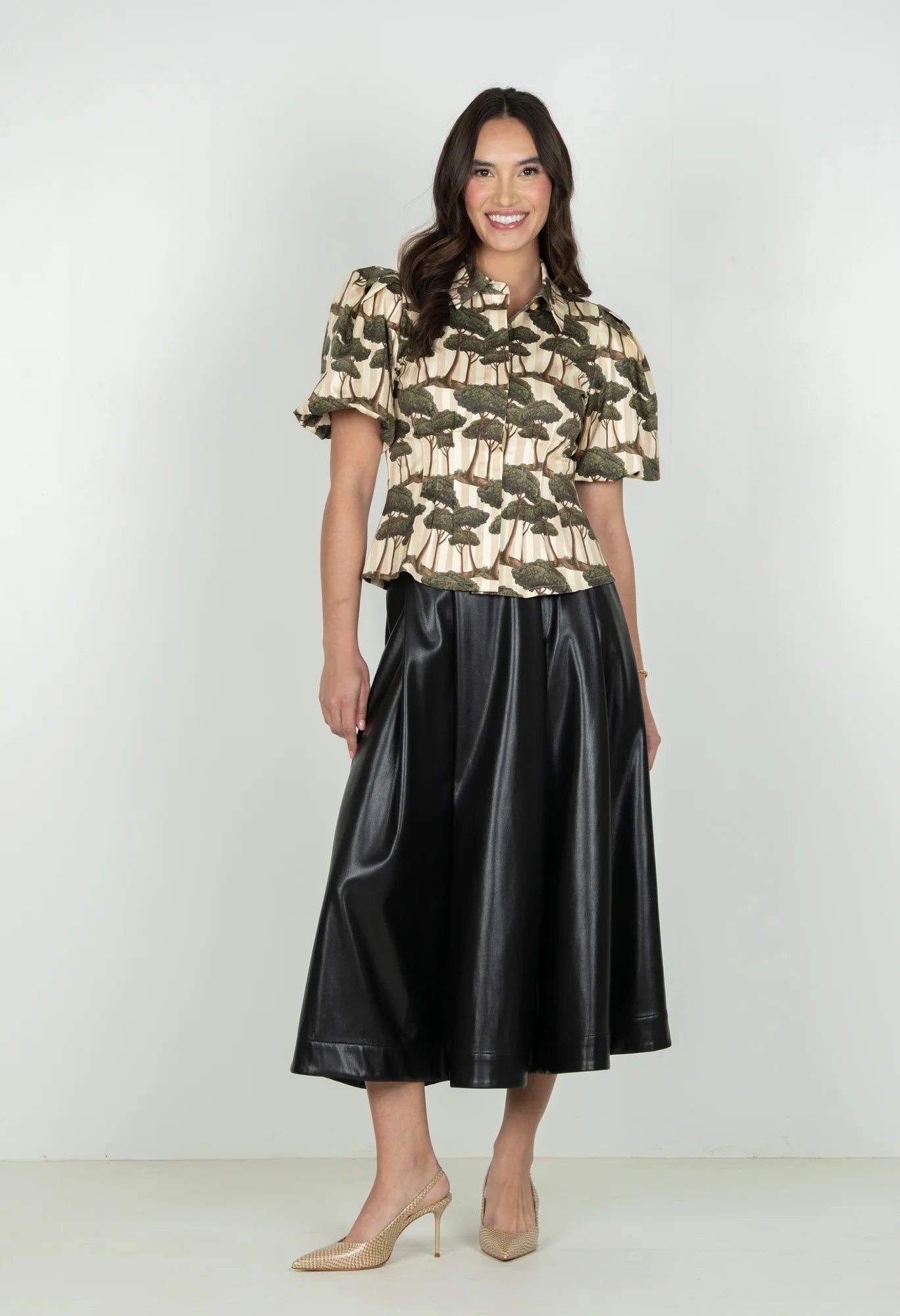 Emily McCarthy Britt Top Umbrella Pine
