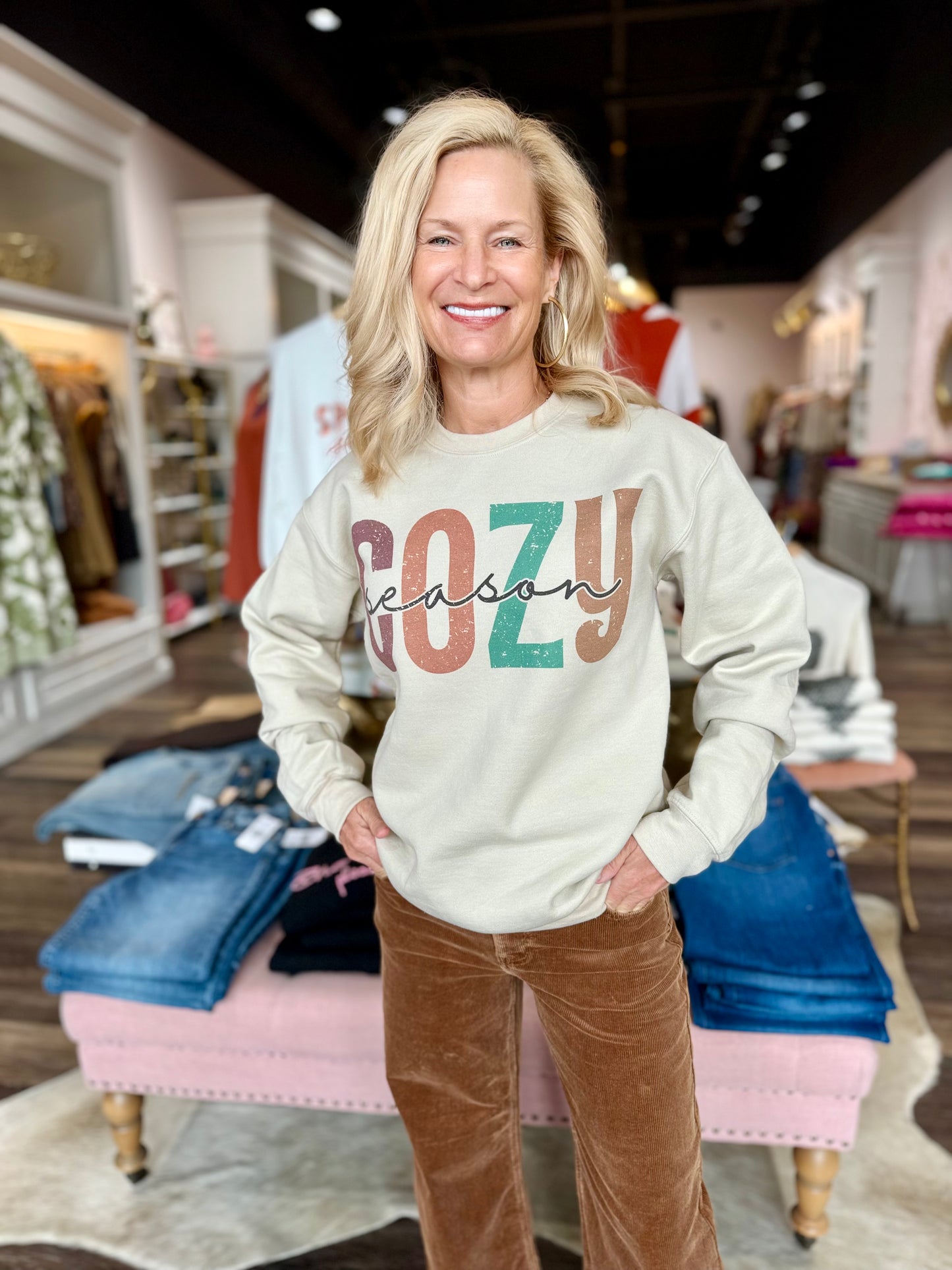 COZY SEASON Graphic Sweatshirt