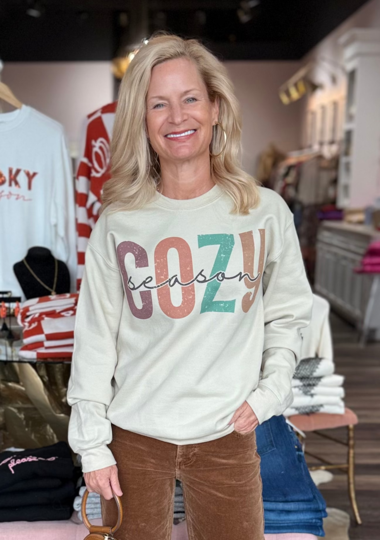COZY SEASON Graphic Sweatshirt