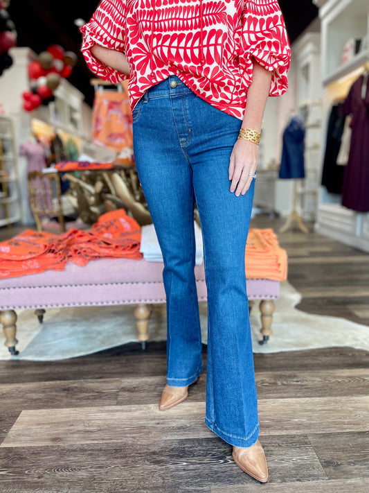 SPANXshape™ EveryWear Flare Jeans Petite