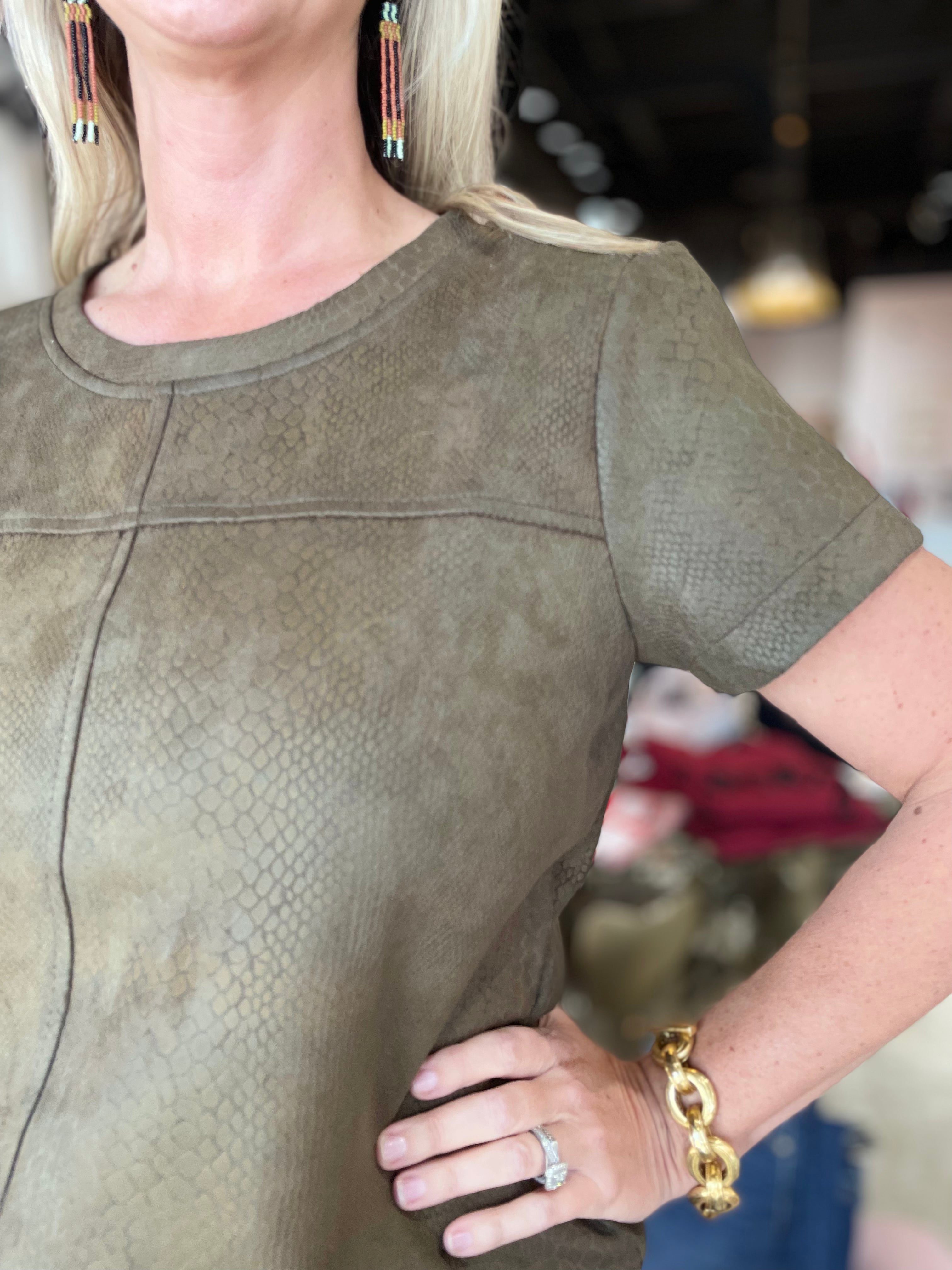 Snake Suede Top Dark Olive