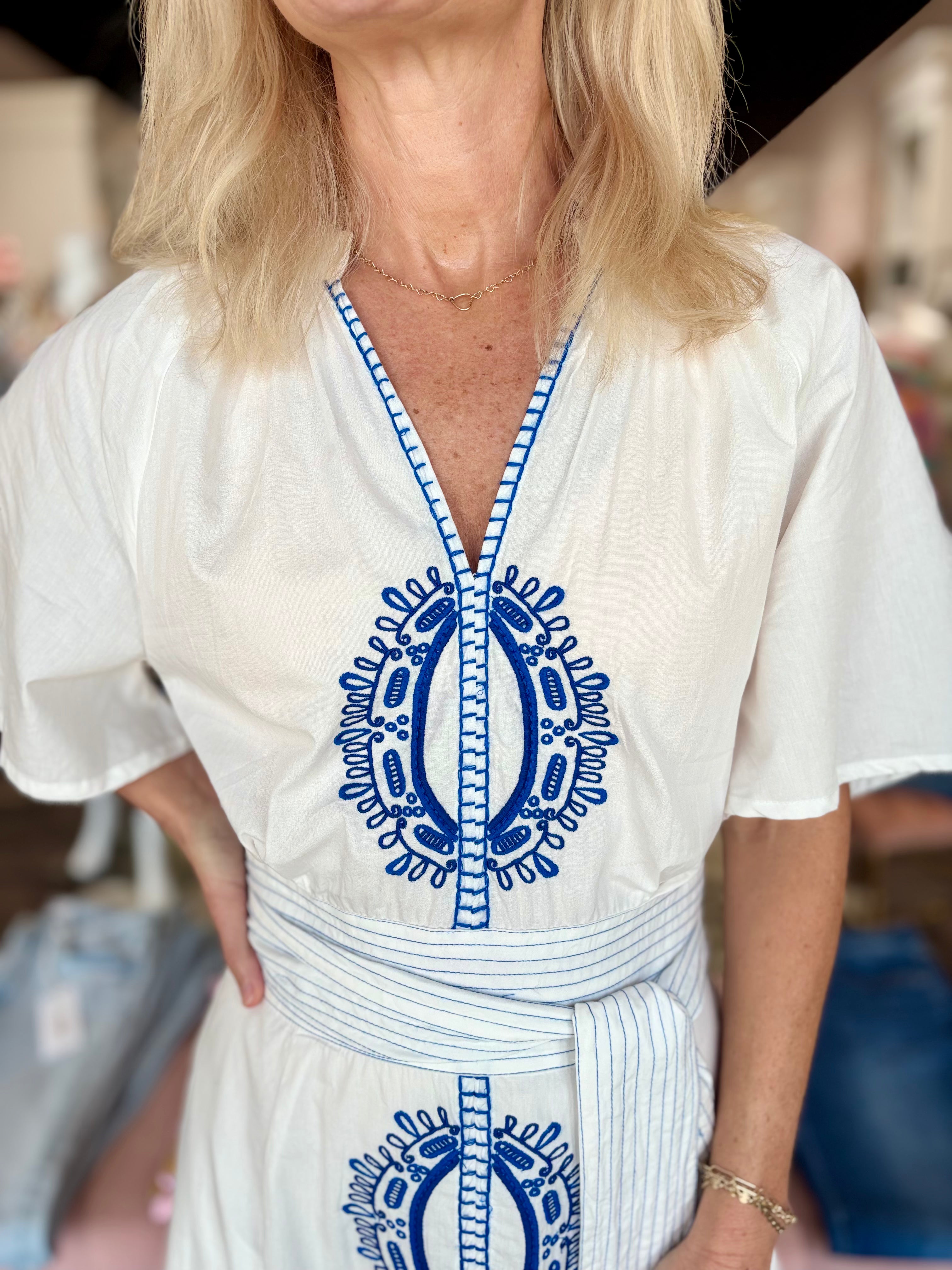 Nibi Mtk Oasis Dress - Blue & White Embroidery