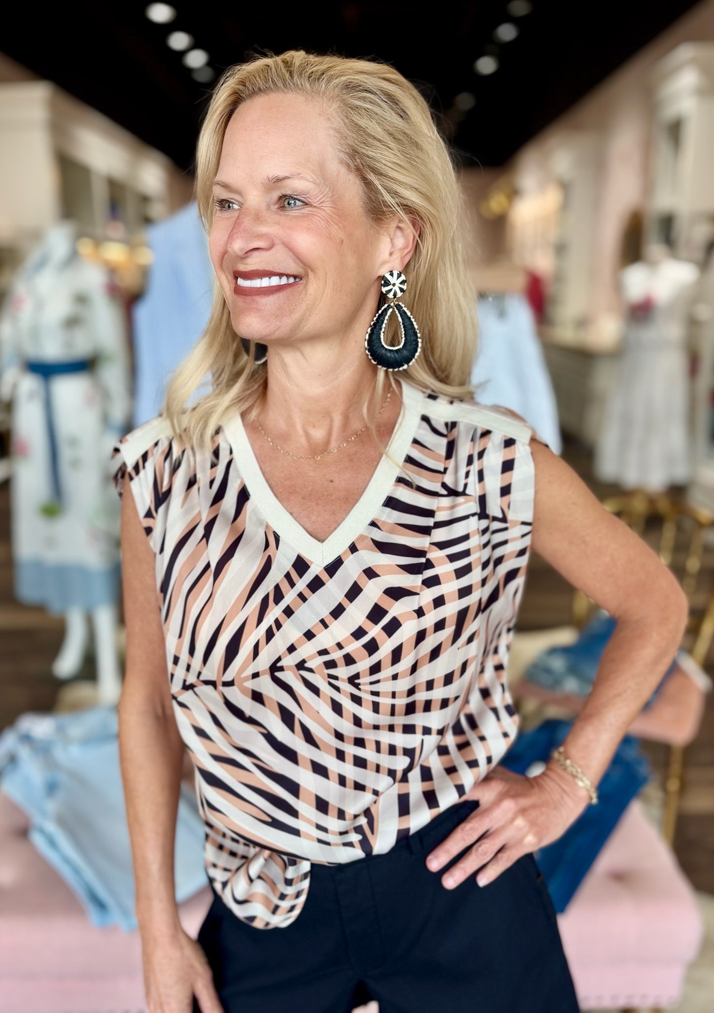 Lysse Aura Rib Trim Printed Top