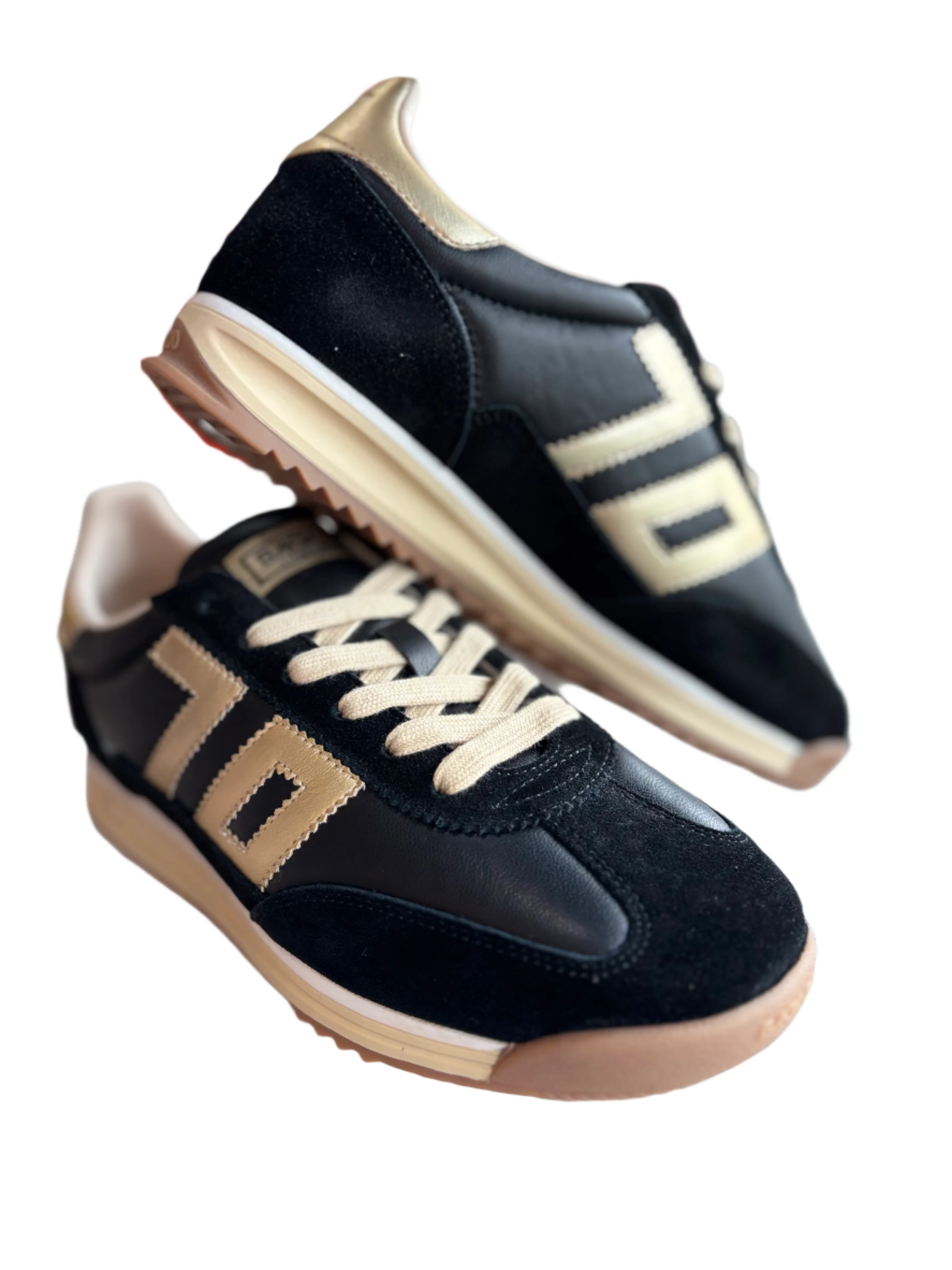 Back 70 JOGGER N in BLACK GOLD Sneakers