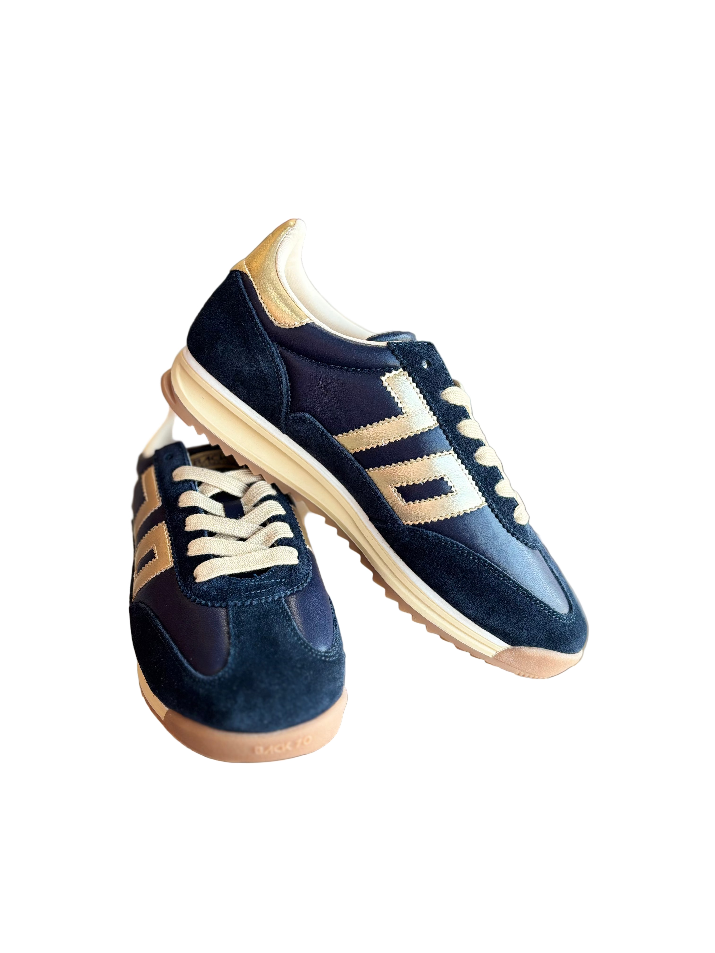 Back 70 JOGGER N in Navy Gold Sneakers