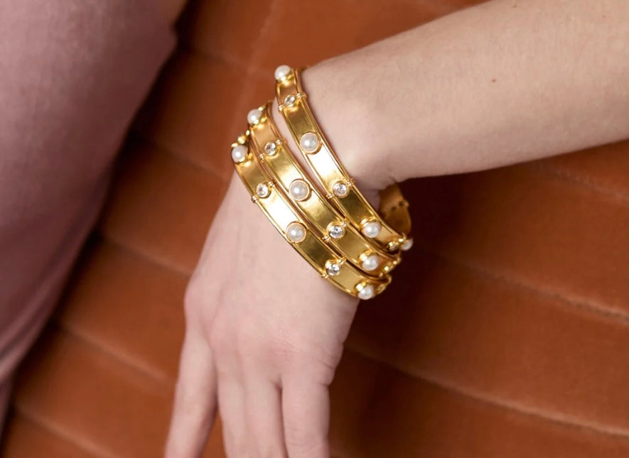 Julie Vos Tribeca Bangle Pearl Small