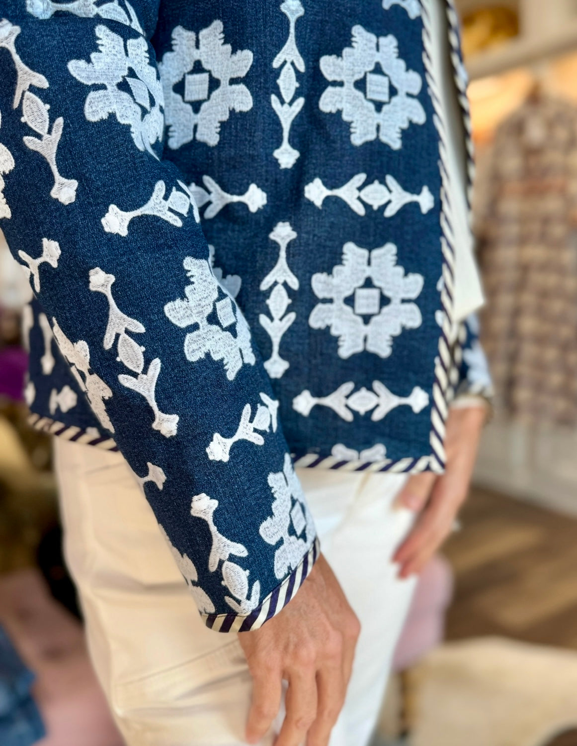 Brooks Avenue Rosy Jacket - Denim Embroidered