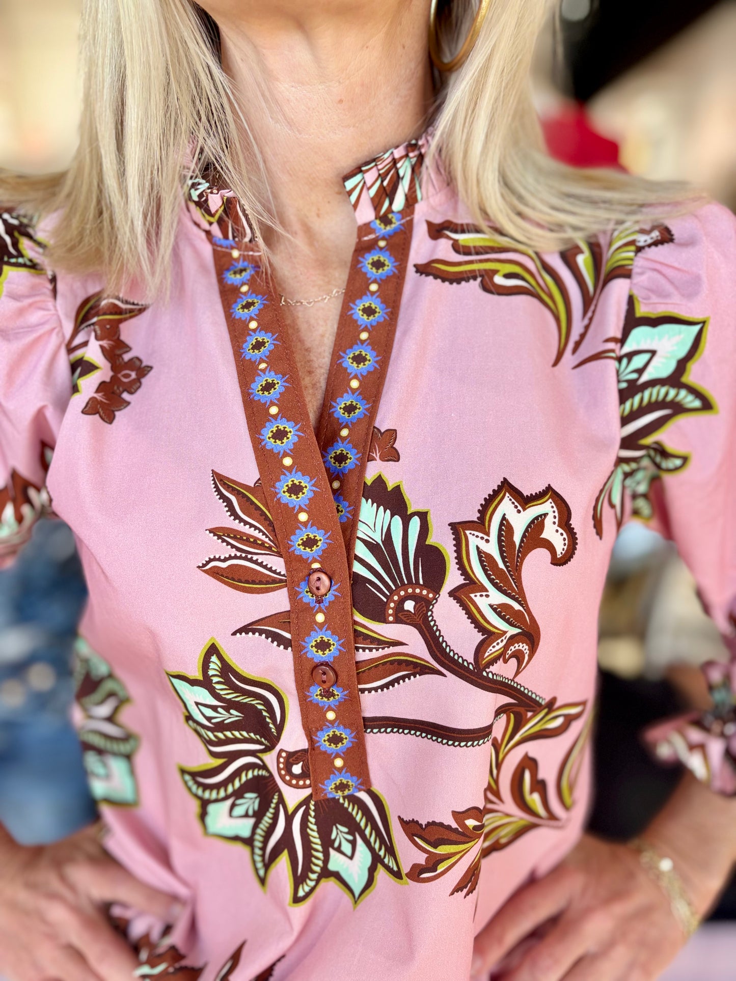 Maude Vivante Ashley Top Floral Motifs