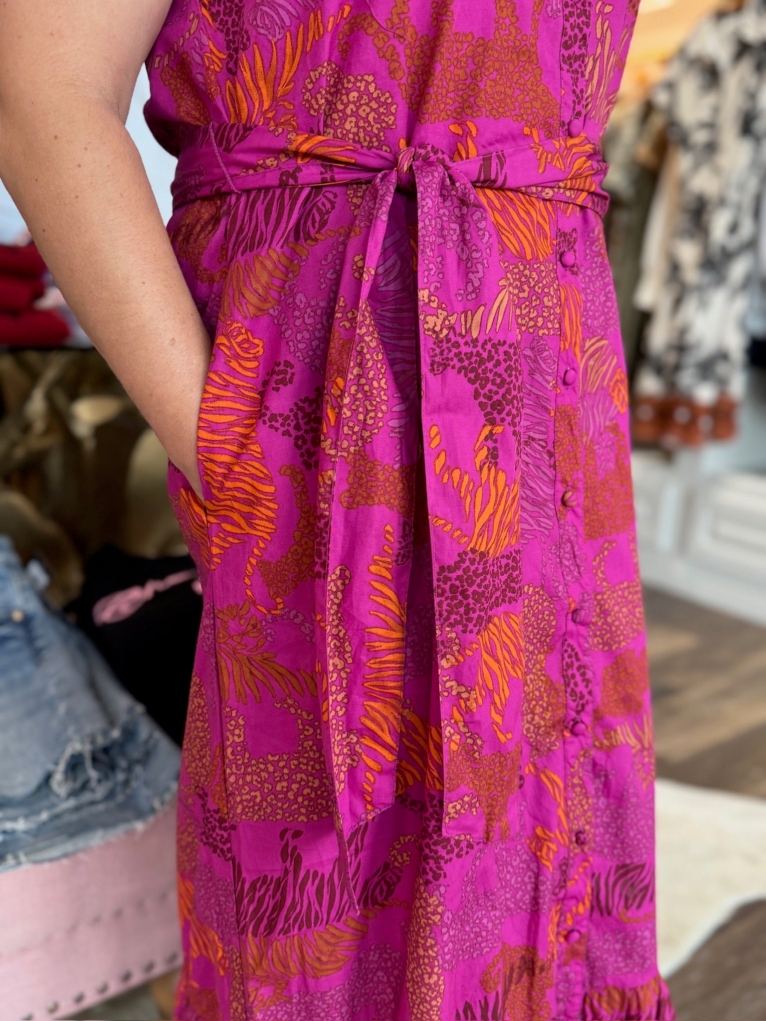 In the Jungle Cileah Collared Maxi Dress: Magenta