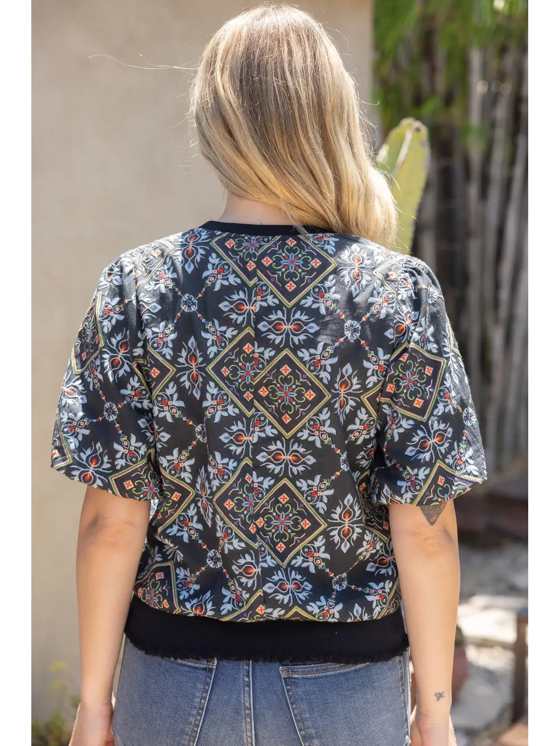 The Flora Tile Top