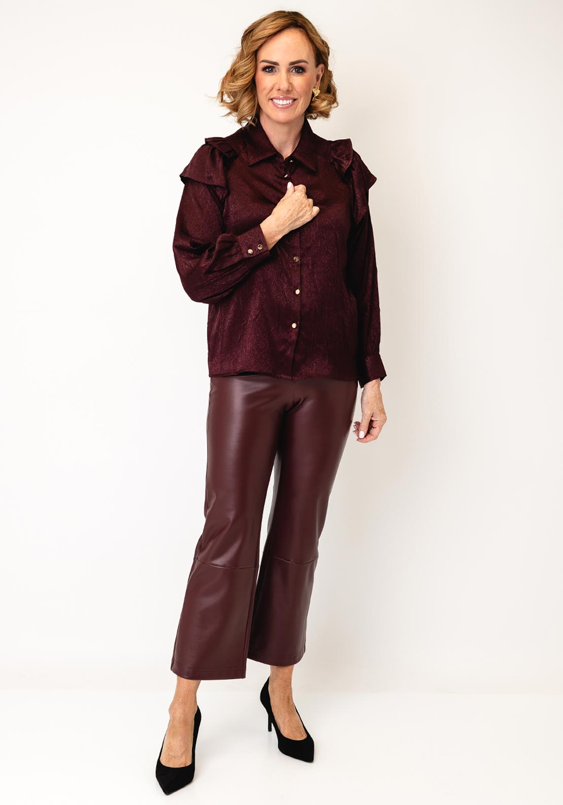 Esqualo Ruffle Shoulder Blouse Merlot