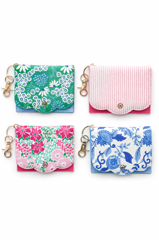 Mary Square Scalloped Wallet