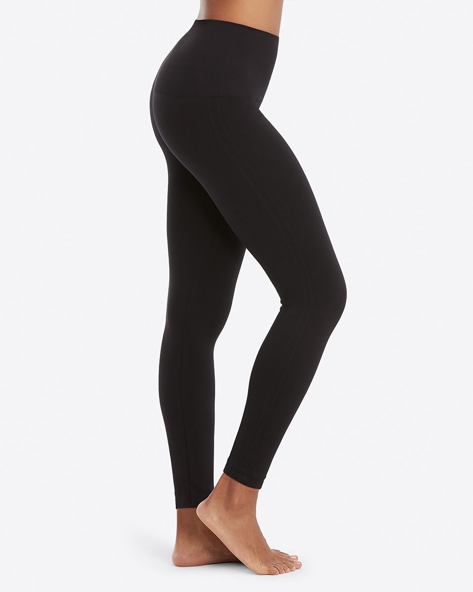 Spanx Look At Me Now Seamless Leggings in Very Black