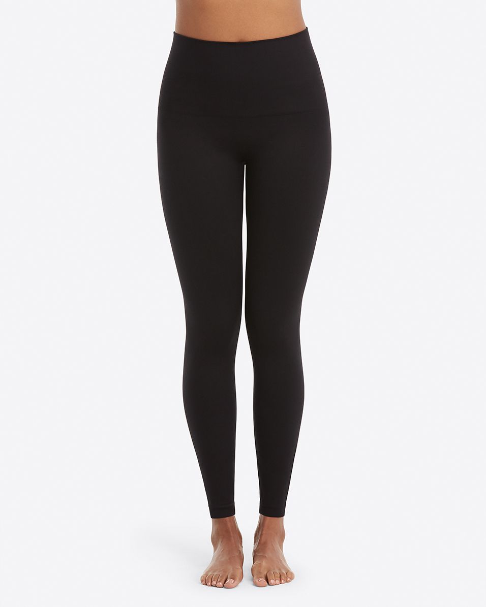 Spanx Look At Me Now Seamless Leggings in Very Black